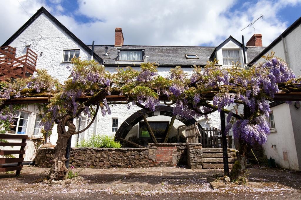 Mill End 4* Chagford